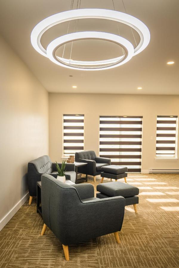 Quality Inn Sunshine Suites Террас Экстерьер фото