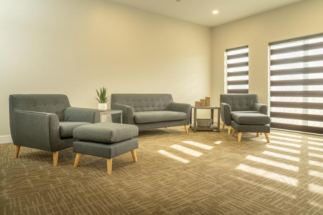 Quality Inn Sunshine Suites Террас Экстерьер фото