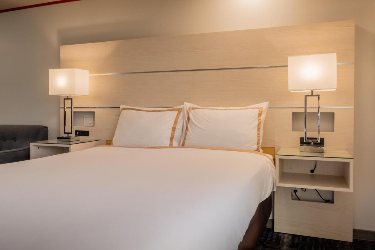 Quality Inn Sunshine Suites Террас Экстерьер фото