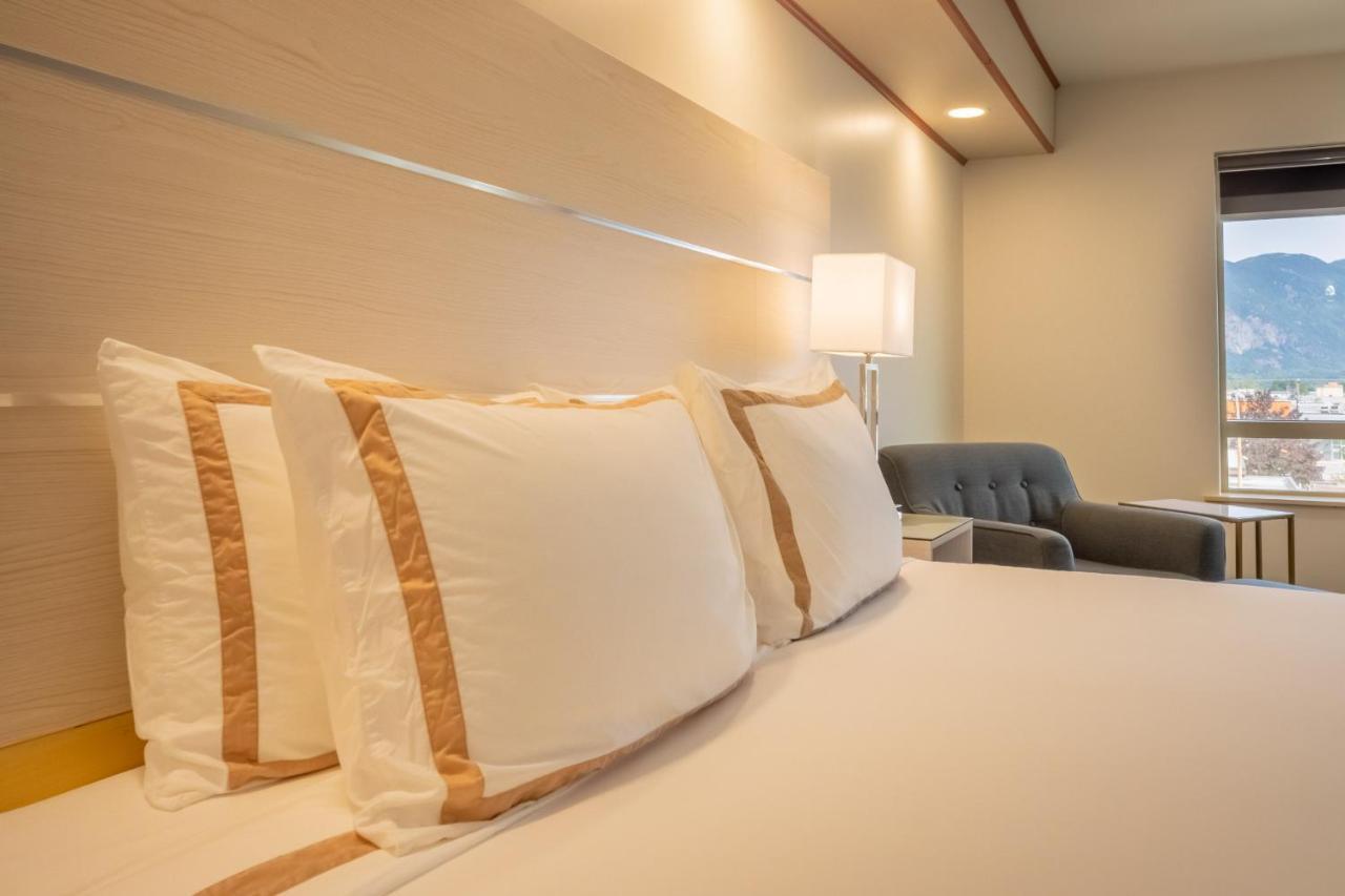 Quality Inn Sunshine Suites Террас Экстерьер фото