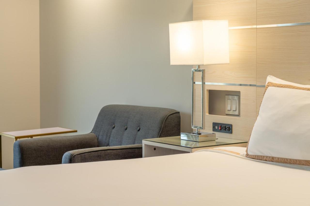 Quality Inn Sunshine Suites Террас Экстерьер фото